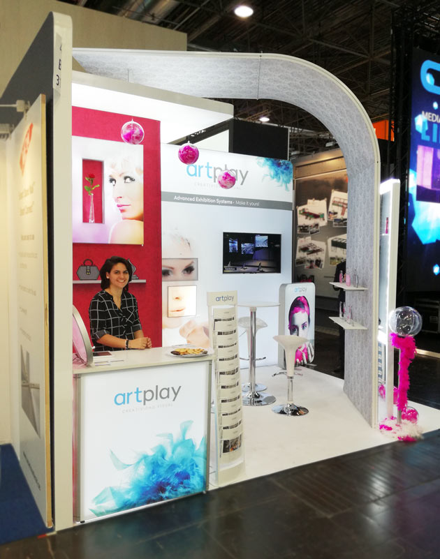 diseno-tecnologia-iluminacion-artplay-stand-feria